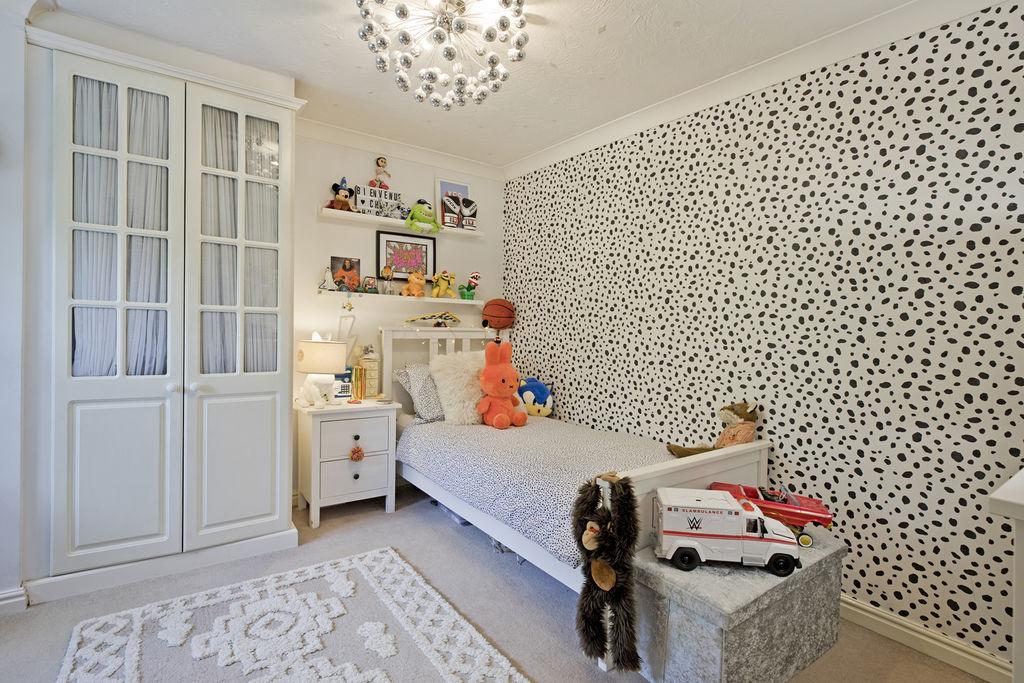 Further bedroom