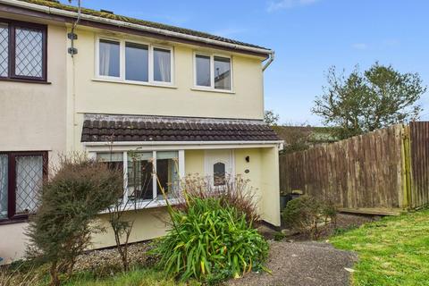 3 bedroom house to rent, Daveys Close, Falmouth