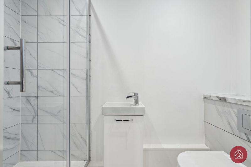 Shower Room -...