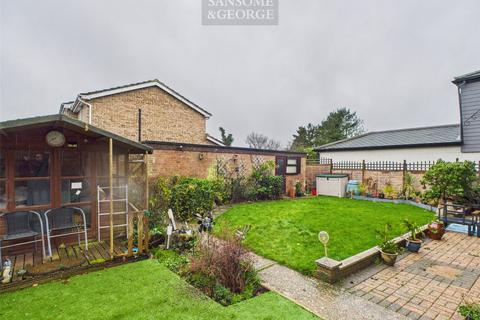 undefined, Silchester Road, Pamber Heath, Tadley, Hampshire, RG26