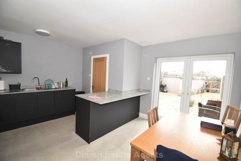 3 bedroom terraced house for sale, Parham Road, Gosport