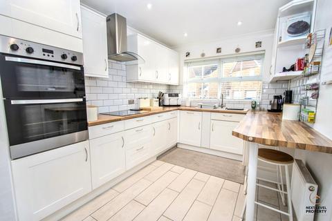 3 bedroom detached house for sale, Campbell Way, March, PE15