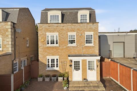 1 bedroom apartment for sale, The Orchard, 4 London Road, CM12