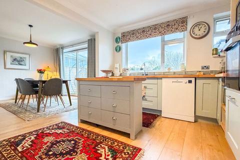 undefined, Beechdale, Cottingham HU16