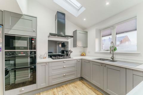 3 bedroom semi-detached house for sale, Westbourne Road, Selby YO8