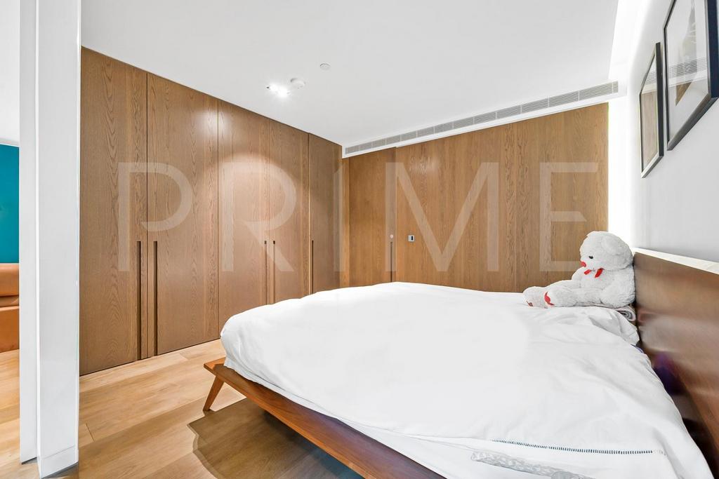 BEDROOM1a (37).jpg