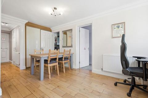undefined, Calvert Drive, Basildon SS13