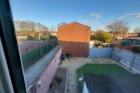 1 bedroom in a house share to rent, Cherrycroft, Skelmersdale WN8