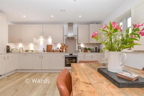 1 bedroom flat for sale, Three Fields Road, Tenterden, Kent