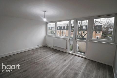 2 bedroom flat to rent, Boyton Road, LONDON