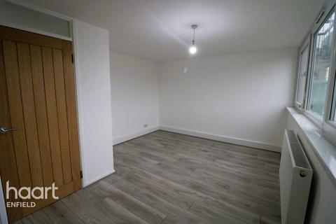 undefined, Boyton Road, LONDON
