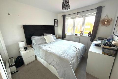 3 bedroom end of terrace house for sale, Luton LU4