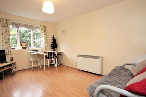 undefined, Telegraph Place, Isle Of Dogs, West Ferry, Canary Wharf, Greater London, London, E14 9XD