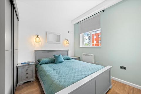 1 bedroom apartment to rent, Kingston Road, Wimbledon Chase, London, SW20 8LX