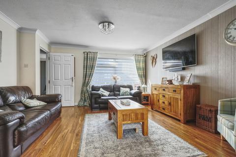 4 bedroom semi-detached house for sale, Smarts Green, Cheshunt, EN7