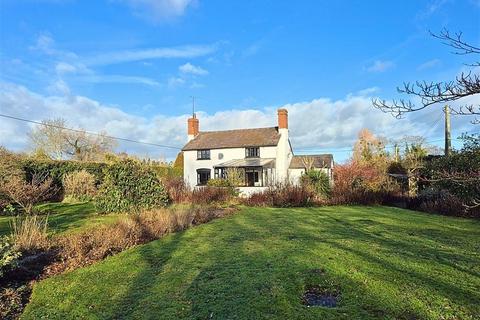 4 bedroom detached house for sale, Shirlheath, Kingsland, Leominster, HR6 9RJ