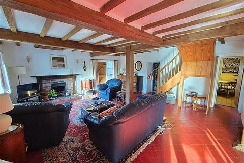 4 bedroom detached house for sale, Shirlheath, Kingsland, Leominster, HR6 9RJ