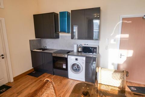 1 bedroom flat to rent, Cable Street, Lancaster, LA1 1HD