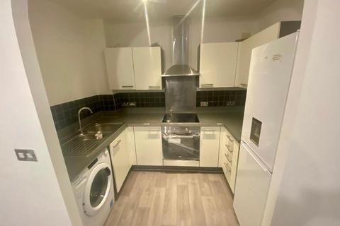 2 bedroom flat to rent, Aspects Court, Slough, SL1 2EZ
