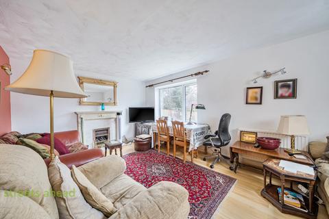 2 bedroom apartment for sale, Highfield Hill, London, SE19