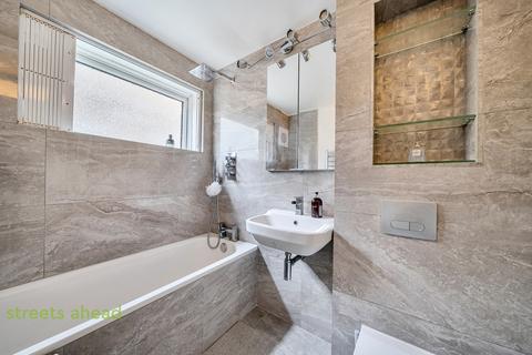 2 bedroom apartment for sale, Highfield Hill, London, SE19