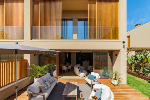 4 bedroom property, Lombos Sul Carcavelos