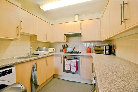 1 bedroom apartment for sale, Cambridge Road, Crowthorne