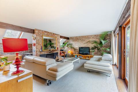 2 bedroom bungalow for sale, Church Lane, Birdham, Chichester, West Sussex