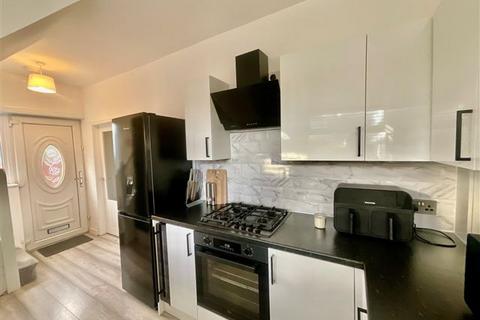 undefined, Newlands Drive, Sheffield, Sheffield, S12 2FR