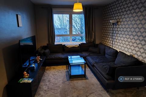 2 bedroom flat to rent, Court Road, Port Glasgow, PA14