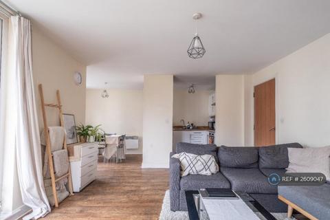undefined, Worsdell Drive, Gateshead, NE8