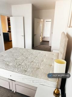 1 bedroom flat to rent, Kent Building, London, E14
