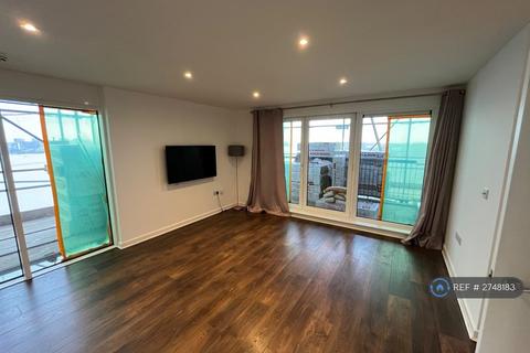 2 bedroom flat to rent, Erebus Drive, London, SE28
