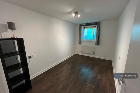2 bedroom flat to rent, Erebus Drive, London, SE28