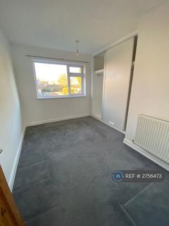 2 bedroom maisonette to rent, Kingsway, Ware, SG12