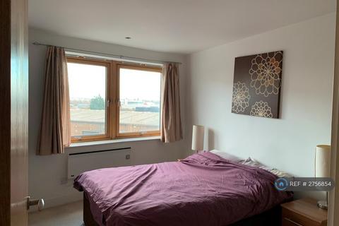 1 bedroom flat to rent, The Boulevard, Leeds, LS10