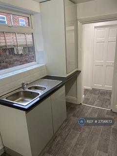 3 bedroom terraced house to rent, Ena Street, Hull, HU3