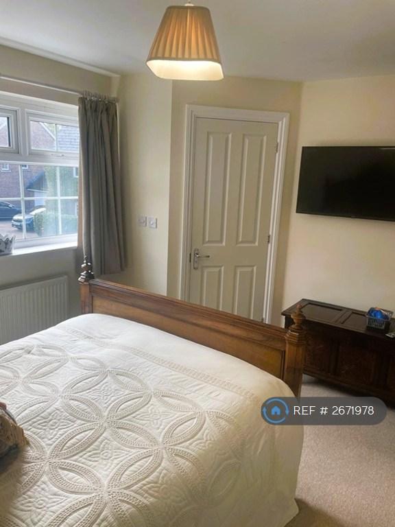 Master Bedroom 2