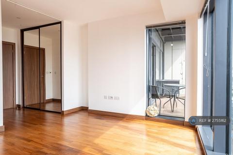 1 bedroom flat to rent, River Heights, London, E15