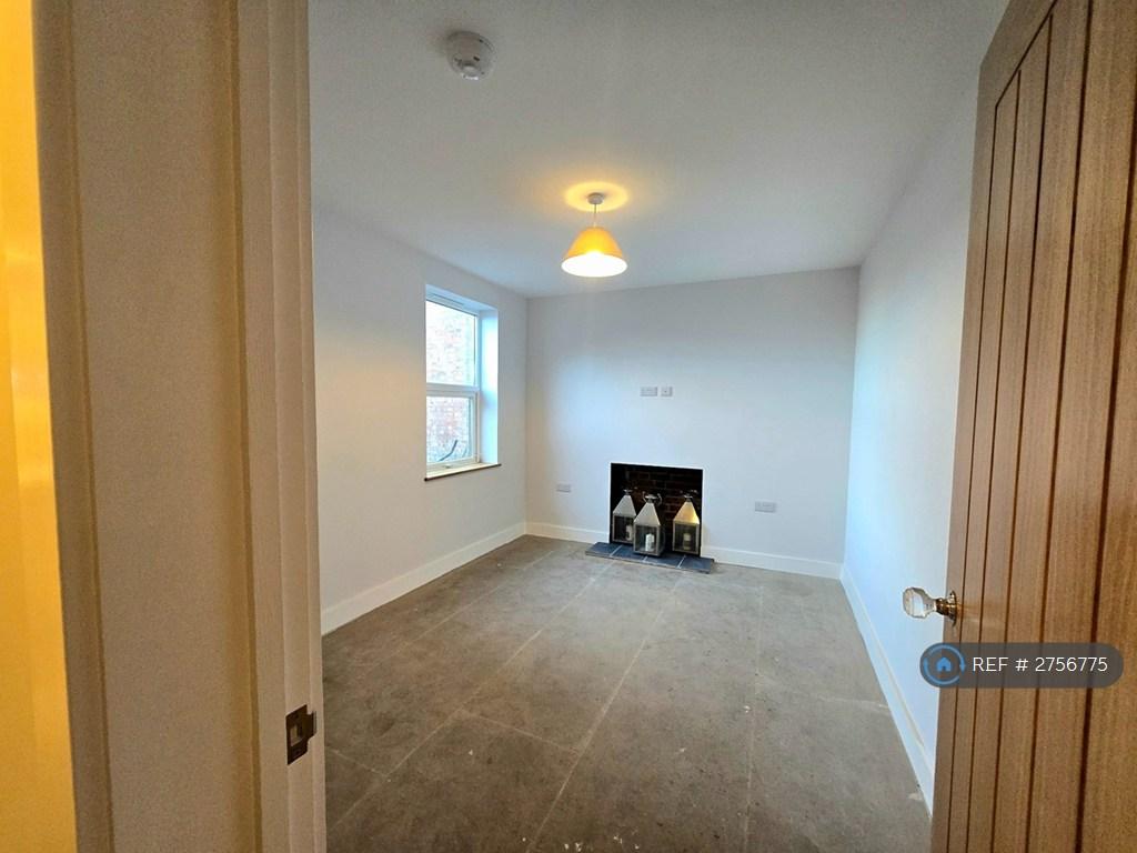 Dining Space/Ground Floor Bedroom
