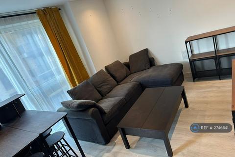 1 bedroom flat to rent, Barratt House, Hounslow, TW3