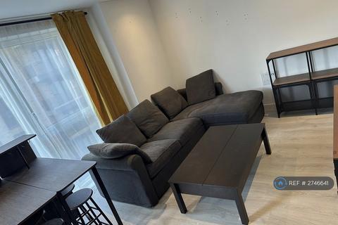 1 bedroom flat to rent, Barratt House, Hounslow, TW3
