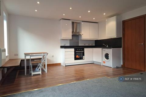 2 bedroom flat to rent, Optical Court, Southend-On-Sea, SS2