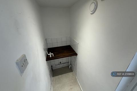 undefined, Woodhall Road, Wolverhampton, WV4