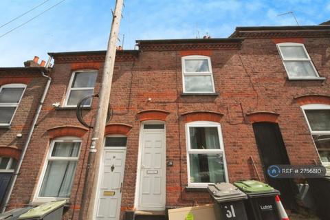 2 bedroom terraced house to rent, Tennyson Road, Luton, LU1