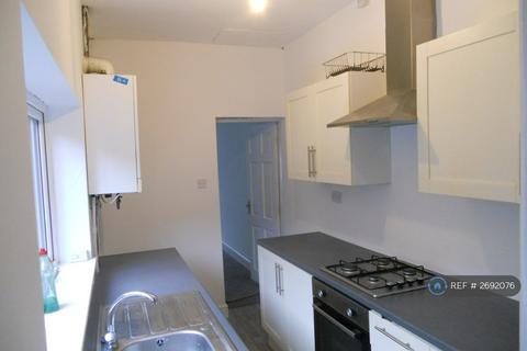 2 bedroom terraced house to rent, Samuel Street, Packmoor, Stoke-On-Trent, ST7