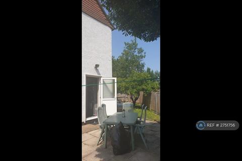 3 bedroom semi-detached house to rent, Whittlesea Road, Harrow, HA3
