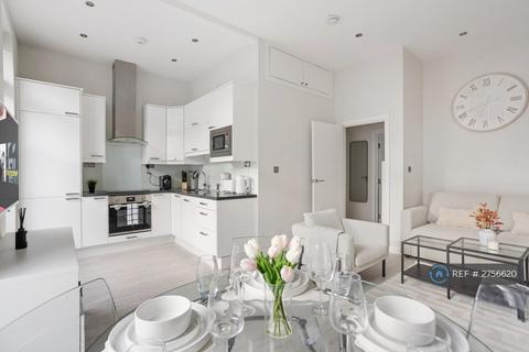 1 bedroom flat to rent, Queensway, London, W2