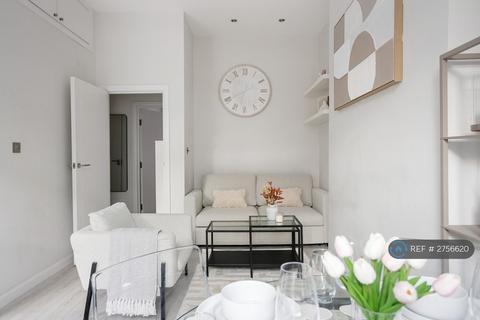 1 bedroom flat to rent, Queensway, London, W2