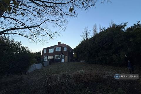 3 bedroom semi-detached house to rent, Skelwith Close, Sheffield, S4